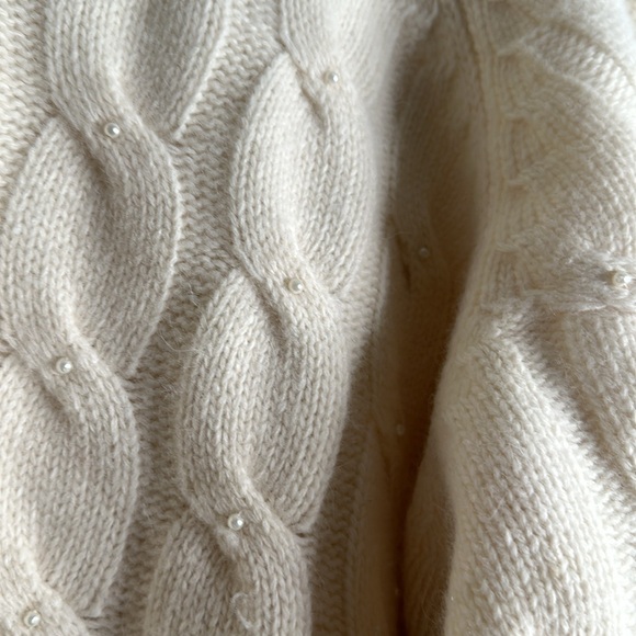 SAKS FIFTH AVENUE ivory lamb wool angora rabbit hair cable knit sweater size M - Picture 4 of 11